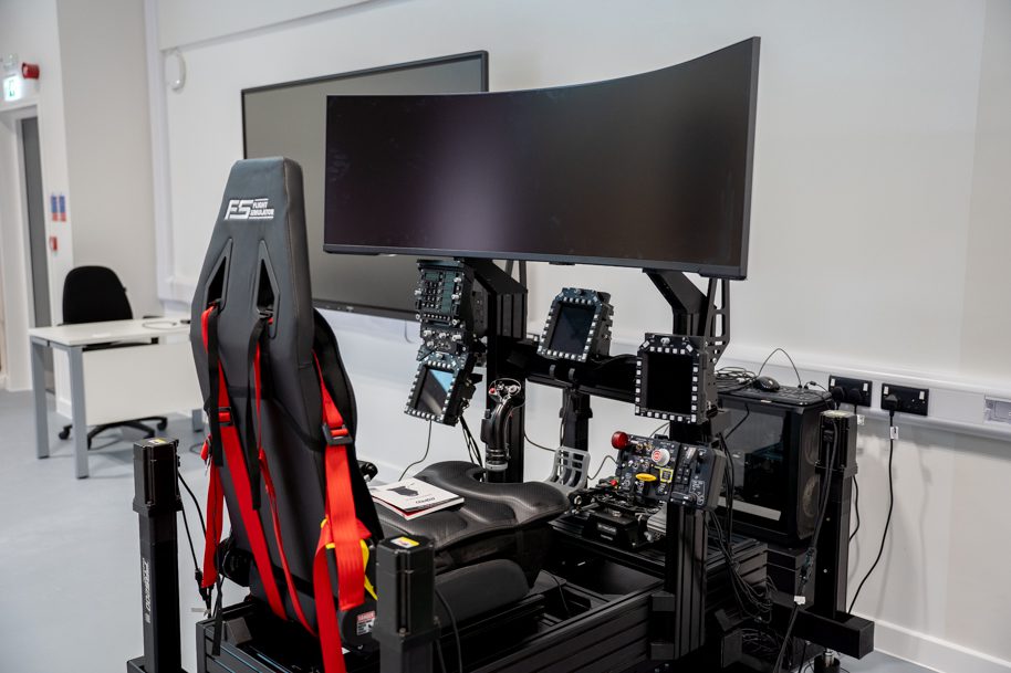 Flight simulator kit at HiVE